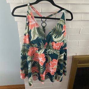 NWOT Sz 24 Kona Sol Swimsuit Top